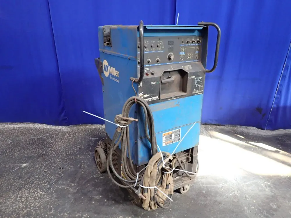 Miller 350 Amp Welder - Syncrowave 350 Lx