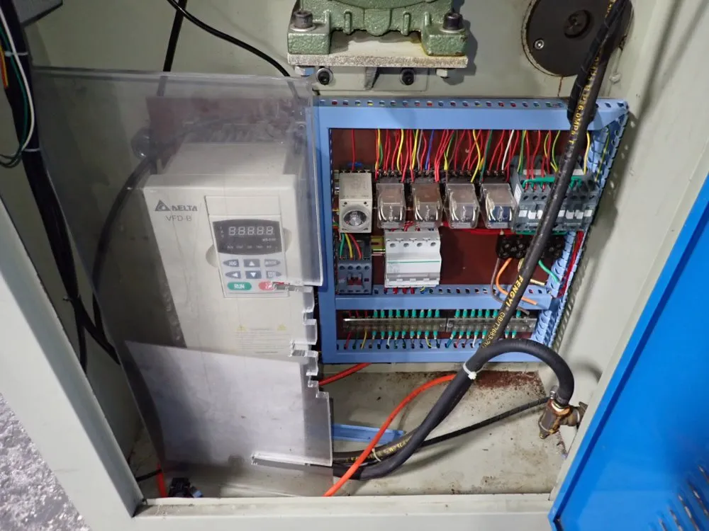 Ruian Sunlight 67" High Speed Cutter - Slt-sr1600