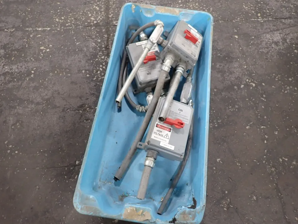 Hubbell 60 Amp Disconnect Switches - Hbld56vfd