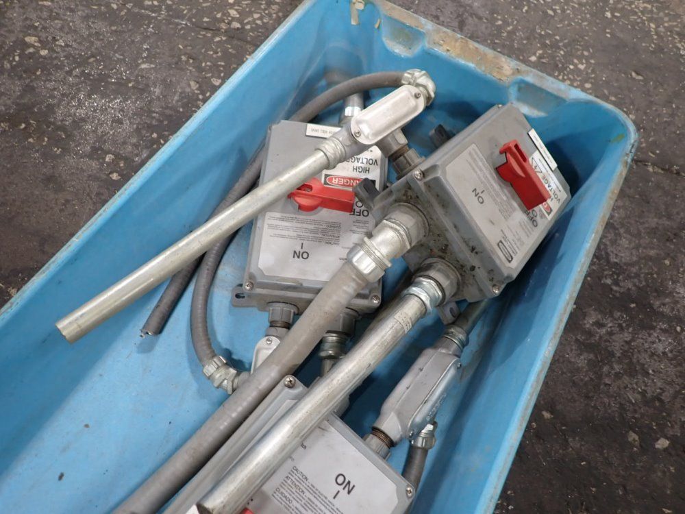 Hubbell 60 Amp Disconnect Switches - Hbld56vfd