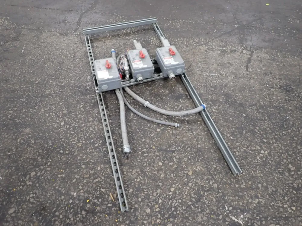 Hubbell 60 Amp Disconnect Switch Panel - Hbld56vfd