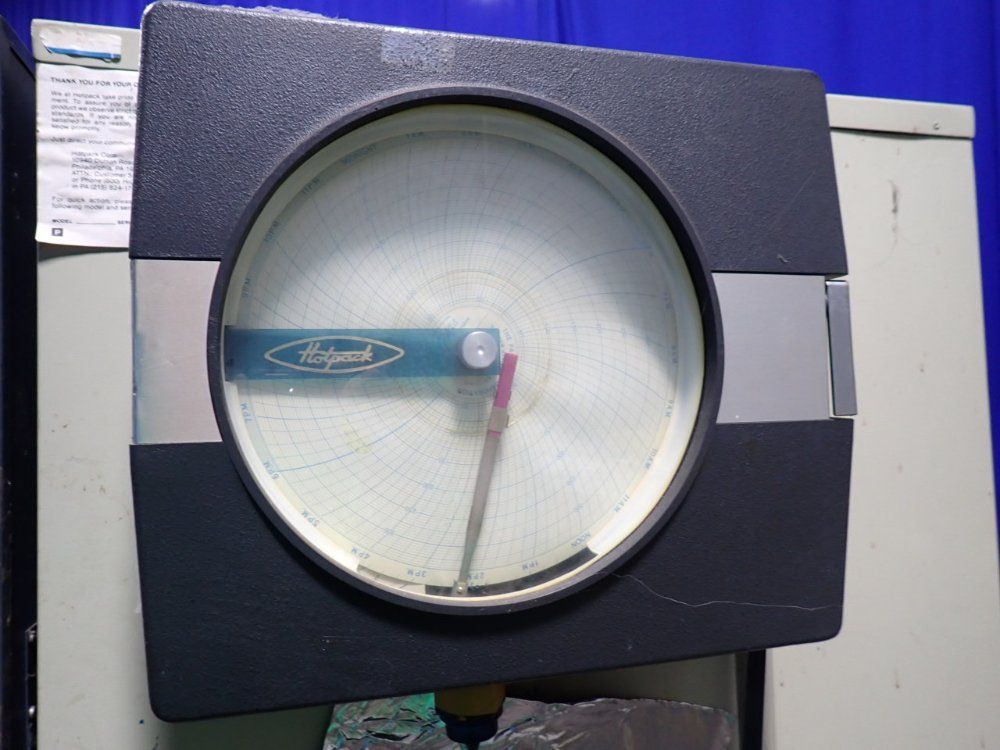 Hotpack 24" X 26" Oven