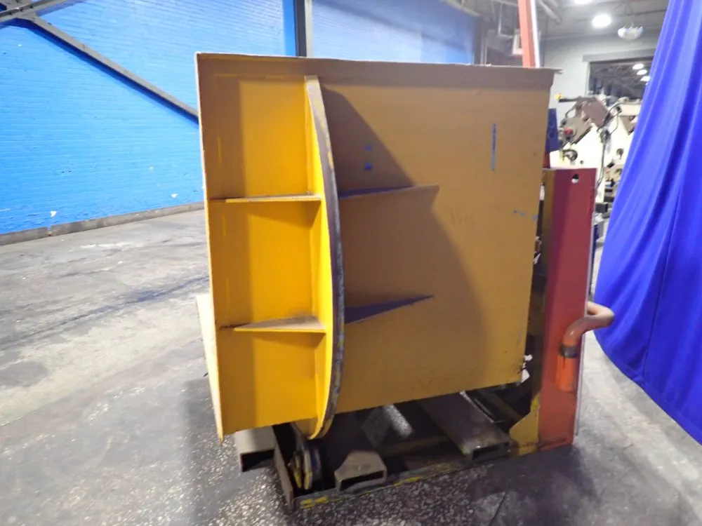 West Bend Equpiment Corp. 4000 Lbs Upender - P-1000