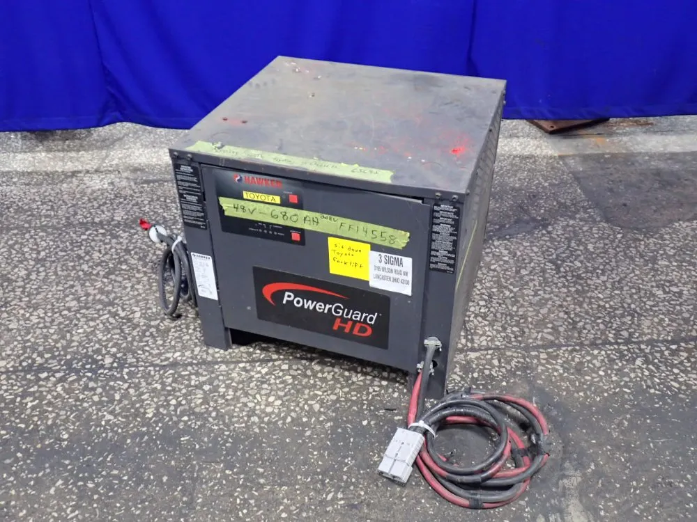 Hawker Battery Charger - Ph3r-24-680