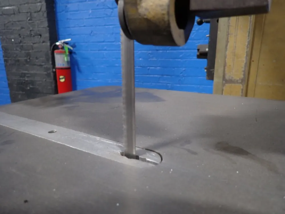Powermatic 20" Throat Vertical Band Saw - 87