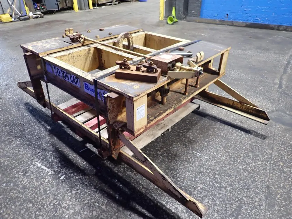 Bushman Equipment 10 Ton Sheet Lifter