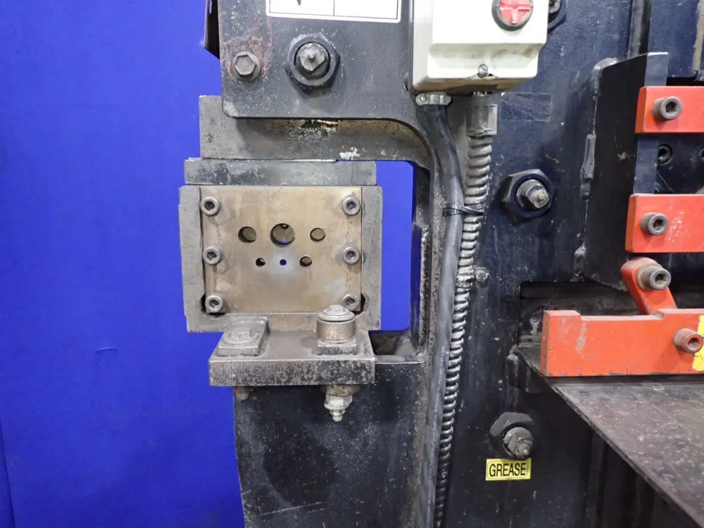 Cleveland Steel Tool Est 55 Ton Ironworker