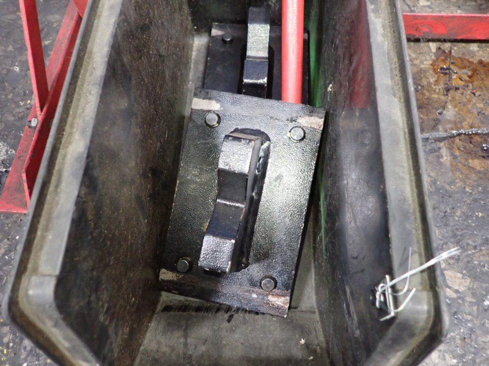 Dynamo 30 Ton H-frame Press