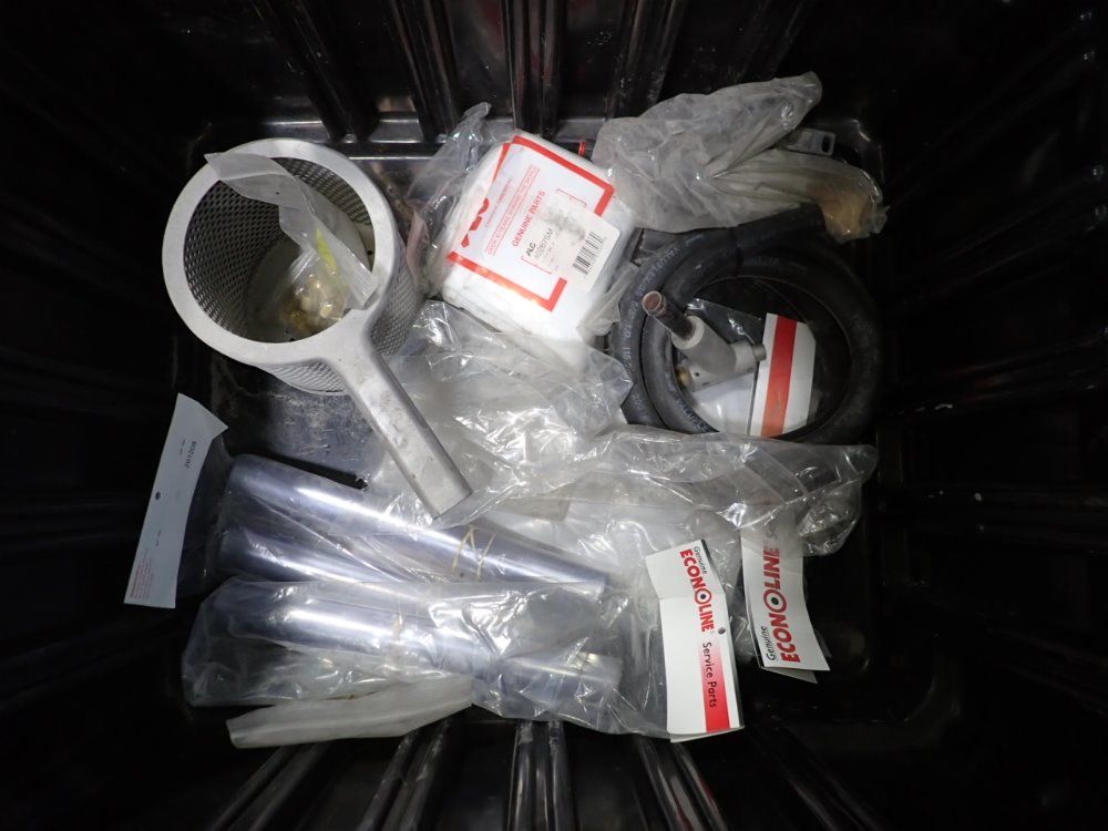 60" X 23" X 23" Blast Cabinet