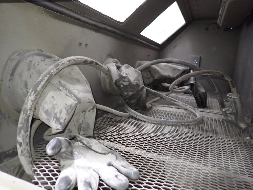 60" X 23" X 23" Blast Cabinet