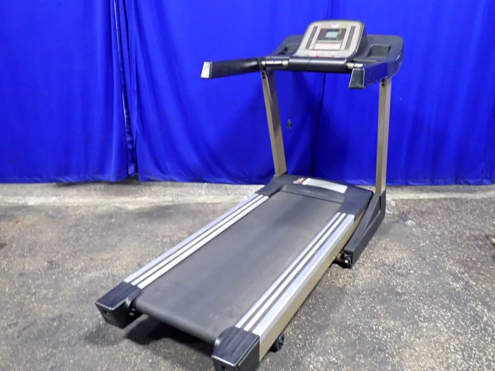 Horizon Fitness 400 Lbs Treadmill - Pst8