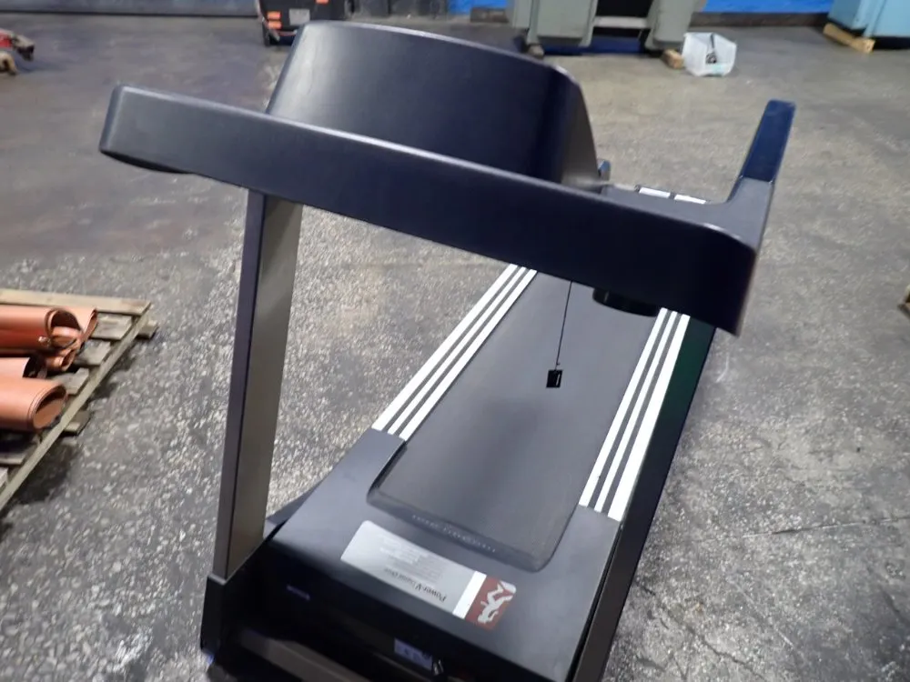 Horizon Fitness 400 Lbs Treadmill - Pst8