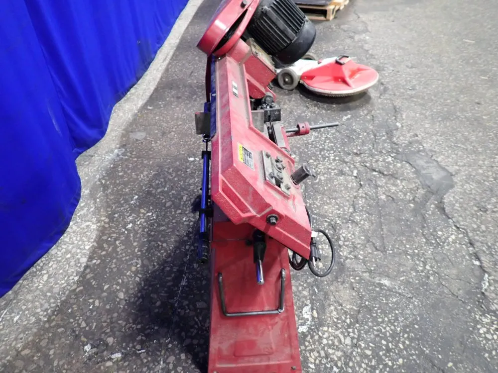 Central Machinery 64" X 0.47" X 0.025" Blade Horizontal Band Saw