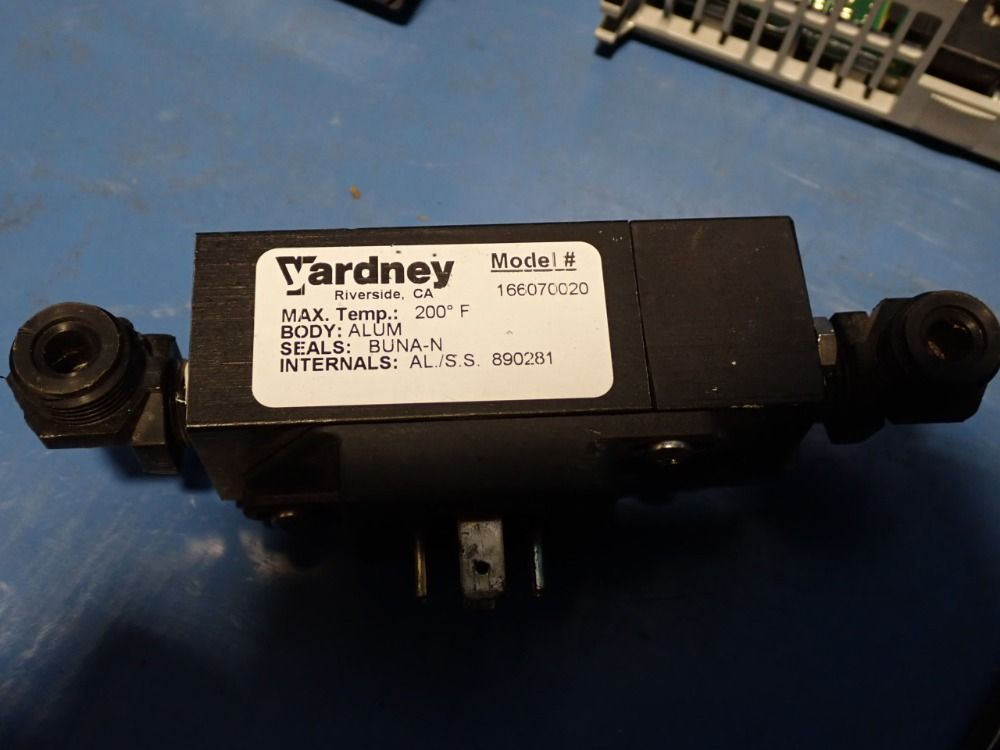 Square D, Yardney Safety Switch, Pressure Differential Switch