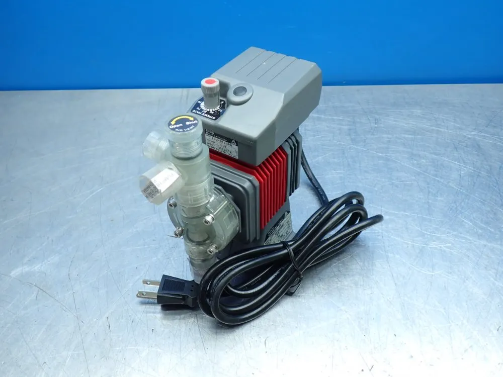 Iawaki 0.6gph Metering Pump - Ehb10r1-vc