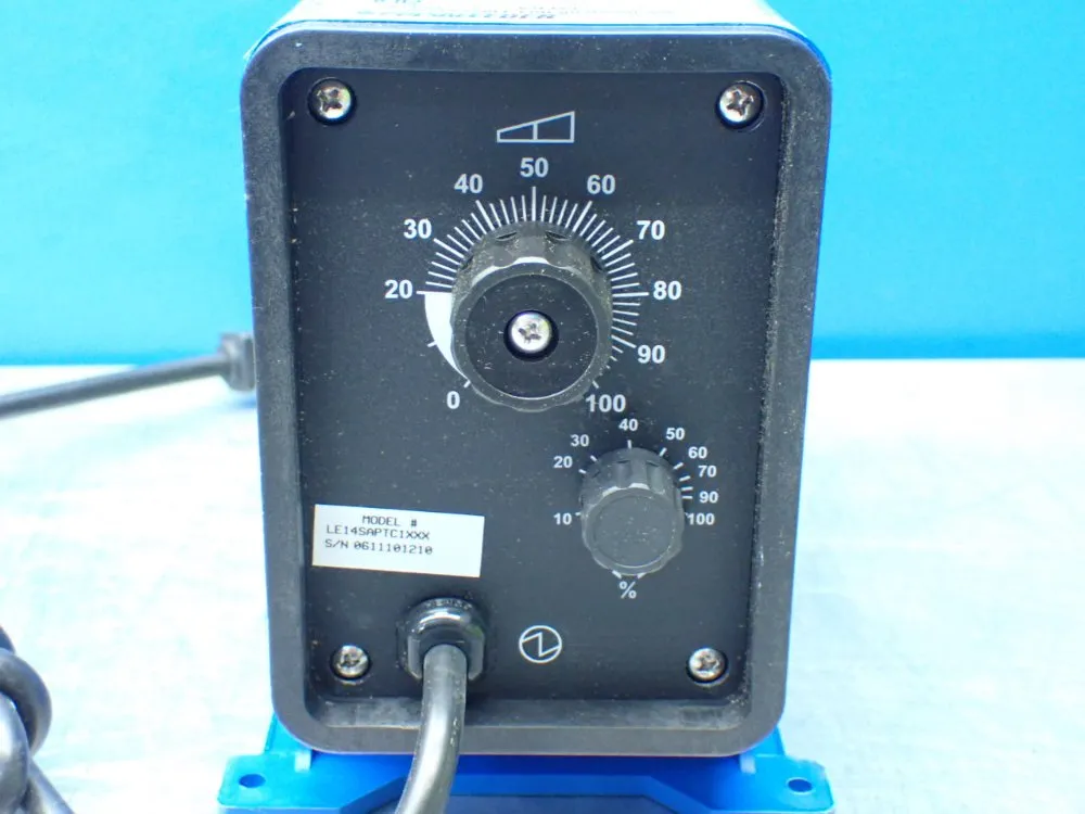 Pulsafeeder 24gpd 3.78lph Metering Pump - Le14sa-ptc1-xxx