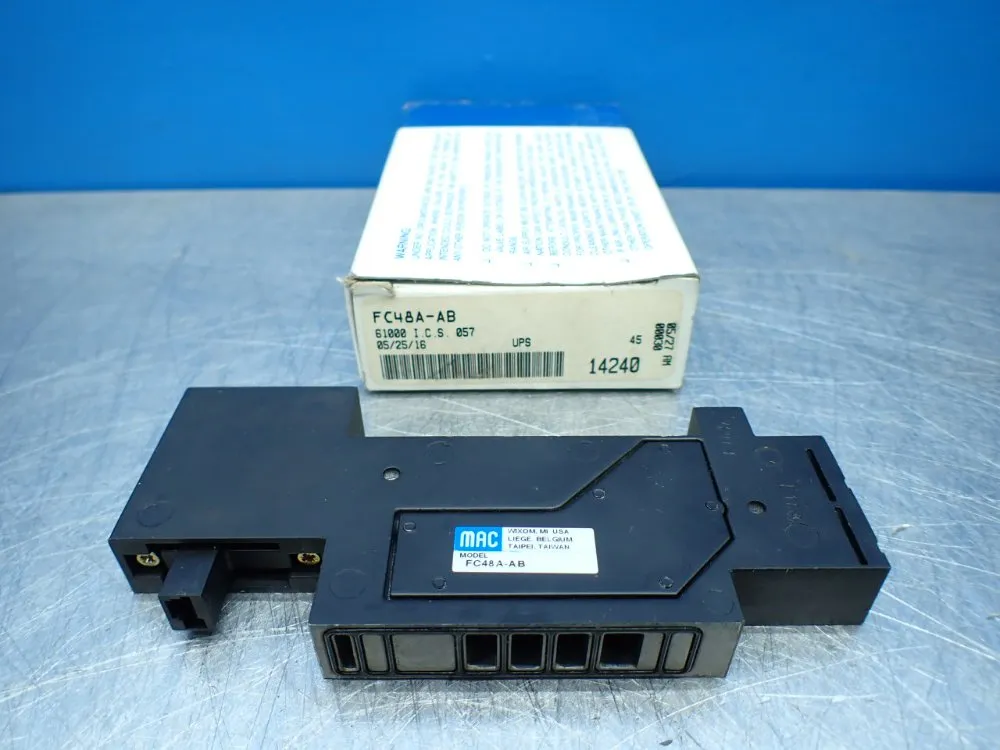 Mac Valves Sandwich Flow Control Pneumatic Manifold - Fc48a-ab