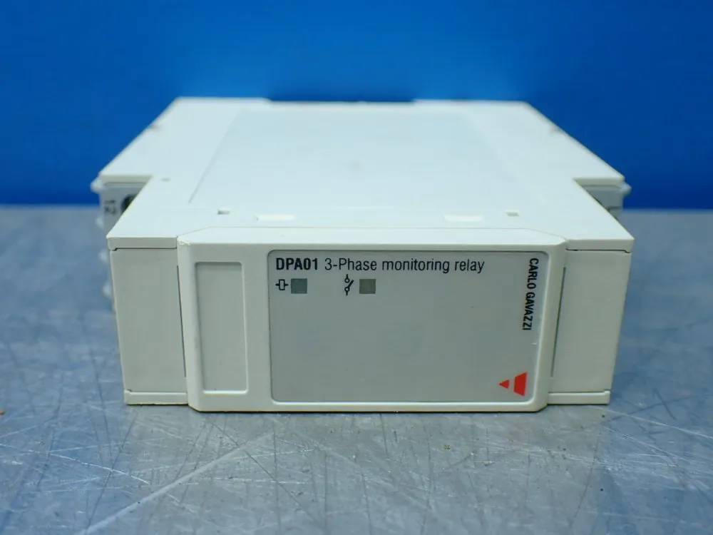 Carlo Gavazzi 3-phase Monitoring Relay. - Dpa01cm44