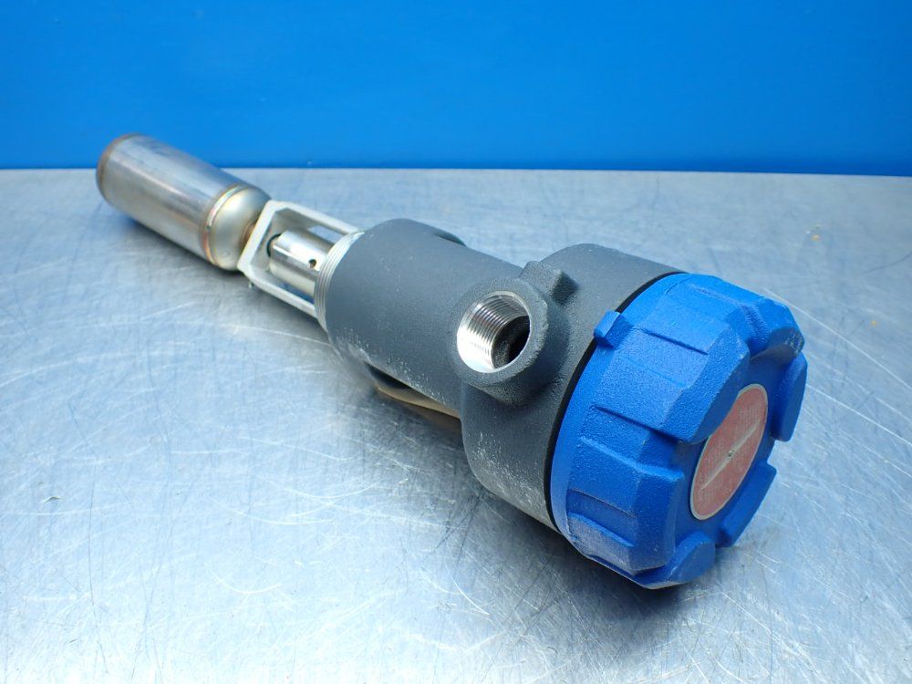 Magnetrol Side Mounted Float Switch - T31-002n-b1a