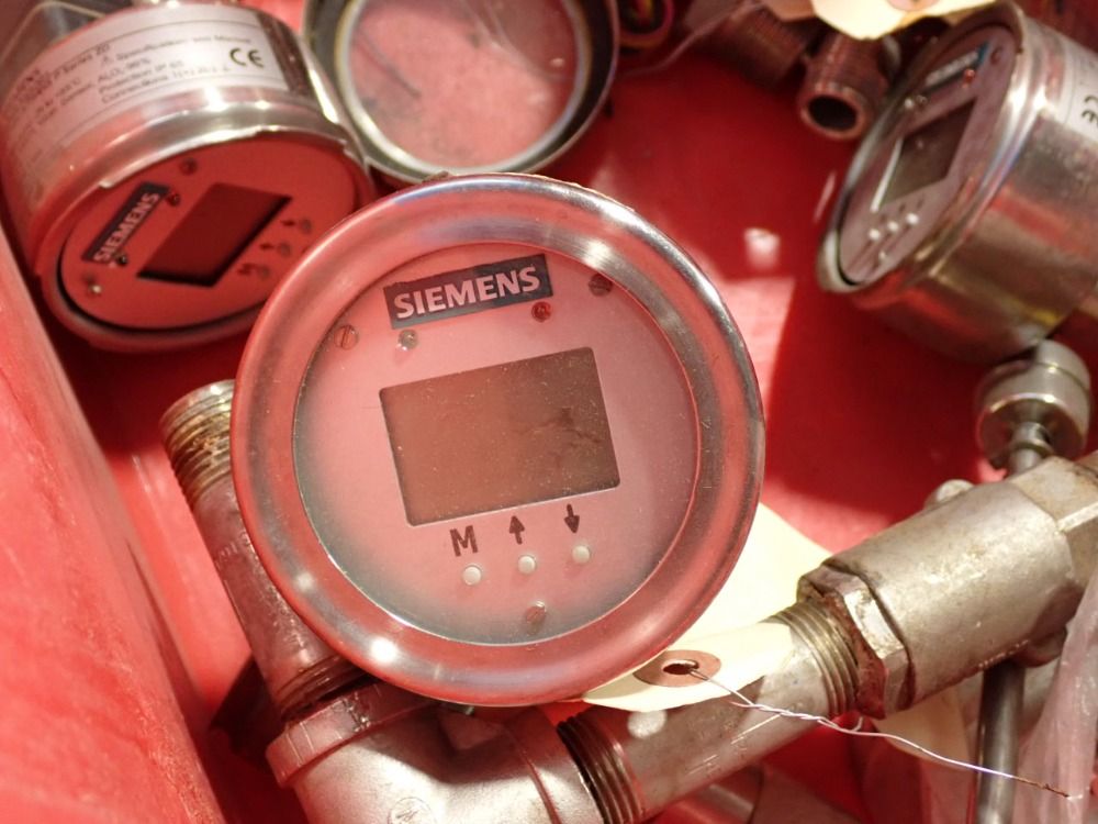 Siemens Pressure Transmitter - 7mf1580-1hc20