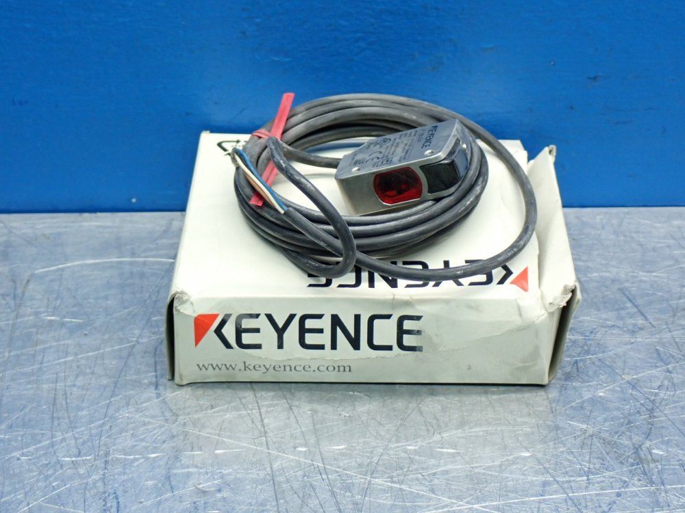 Keyence Lr-z Series Self-contained Cmos Laser Sensor - Lr-zb250n