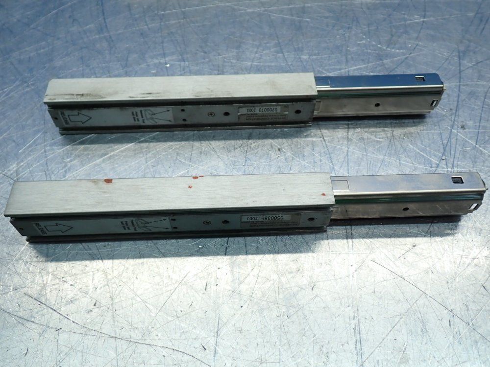 Keyence 140mm Detection Area, 7m Detection Distance Light Curtain Extension Kit - Pj-v21