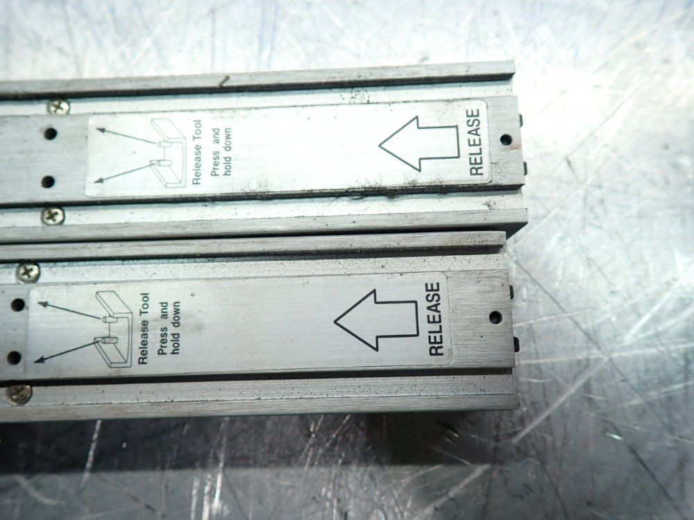 Keyence 140mm Detection Area, 7m Detection Distance Light Curtain Extension Kit - Pj-v21