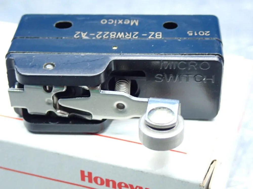 Honeywell Basic Roller Lever Micro Switch - Bz-2rw822-a2