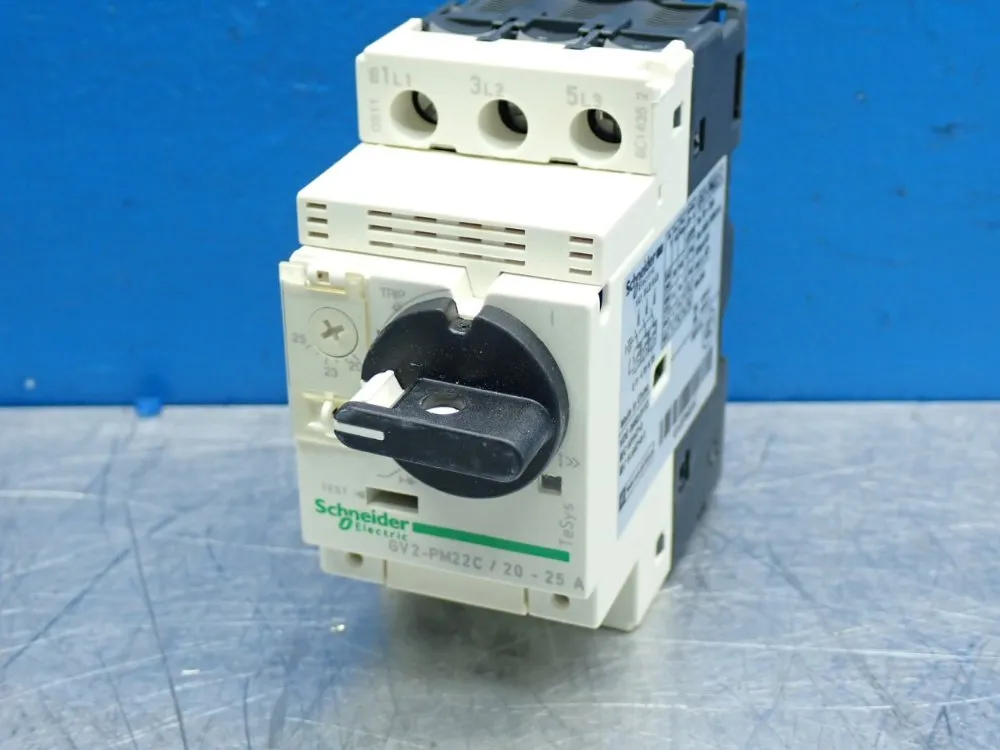 Schneider Electric Motor Circuit Breaker - Gv2-pm22c