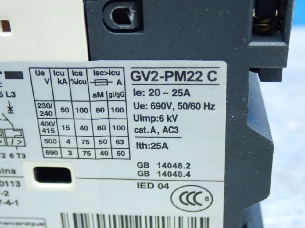 Schneider Electric Motor Circuit Breaker - Gv2-pm22c