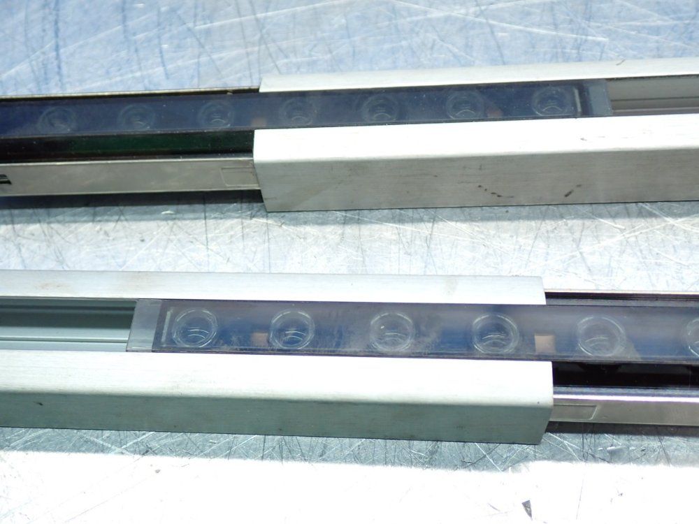 Keyence 140mm Detection Area, 7m Detection Distance Light Curtain Extension Kit - Pj-v21