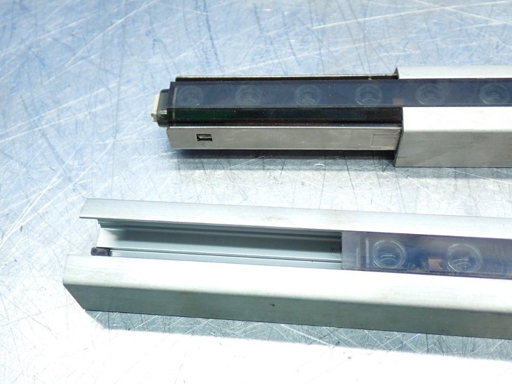 Keyence 140mm Detection Area, 7m Detection Distance Light Curtain Extension Kit - Pj-v21