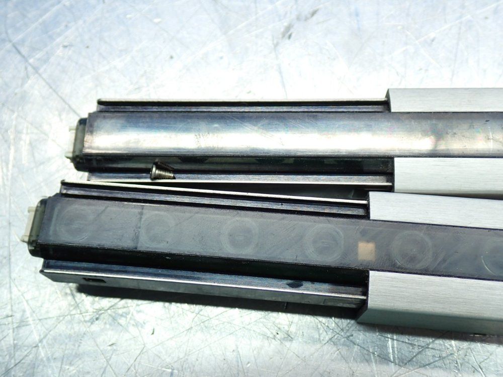 Keyence 140mm Detection Area, 7m Detection Distance Light Curtain Extension Kit - Pj-v21