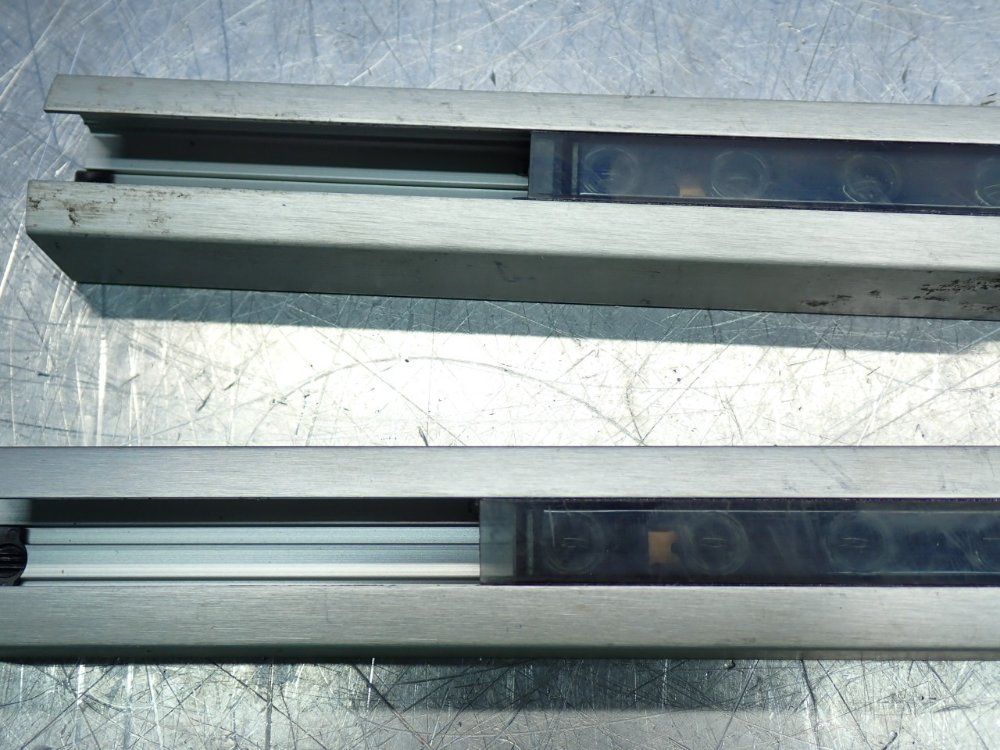 Keyence 140mm Detection Area, 7m Detection Distance Light Curtain Extension Kit - Pj-v21