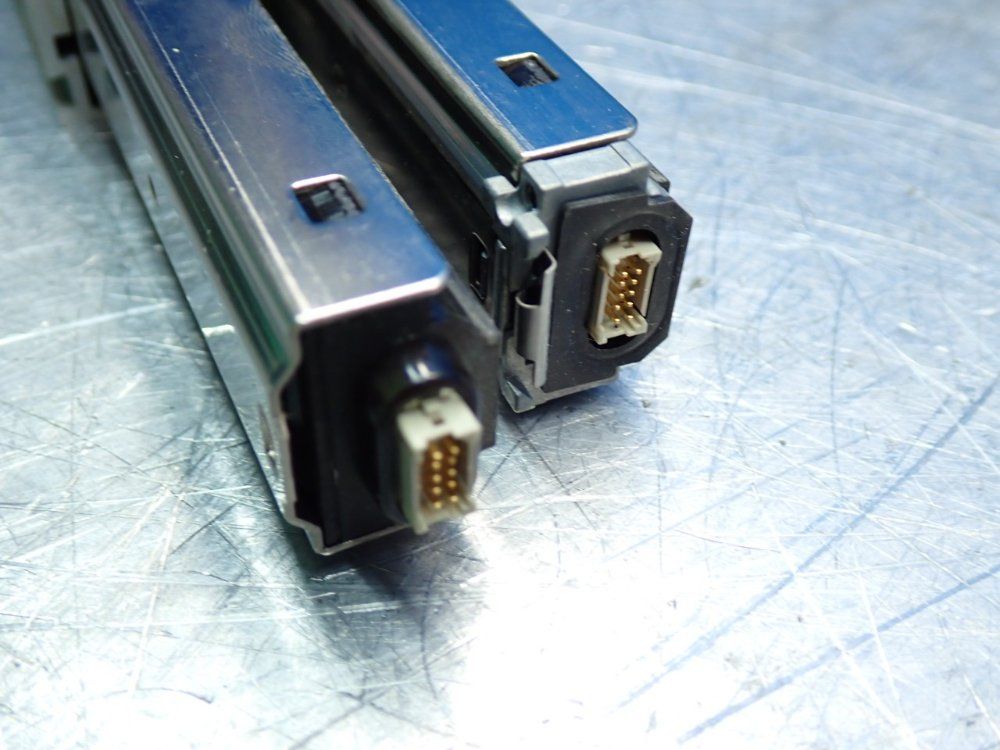 Keyence 140mm Detection Area, 7m Detection Distance Light Curtain Extension Kit - Pj-v21