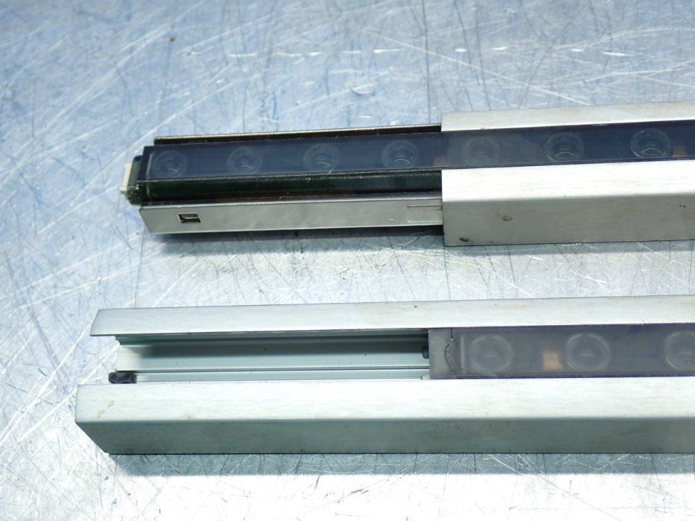 Keyence 140mm Detection Area, 7m Detection Distance Light Curtain Extension Kit - Pj-v21