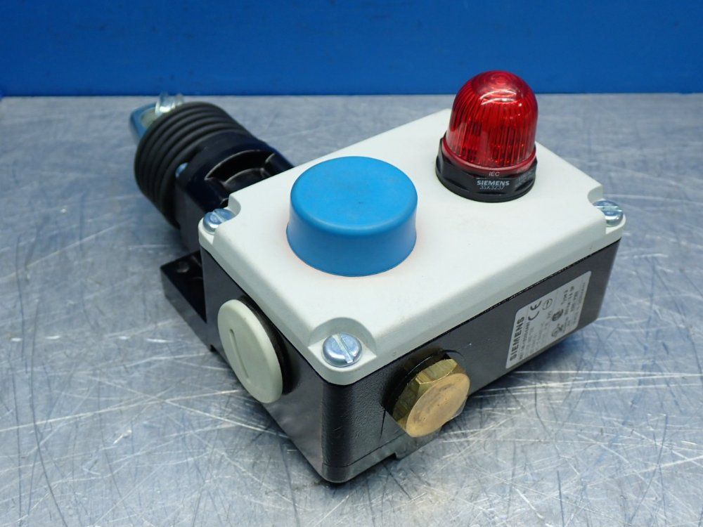 Siemens Emergency Stop Button - 3se7140-1bd