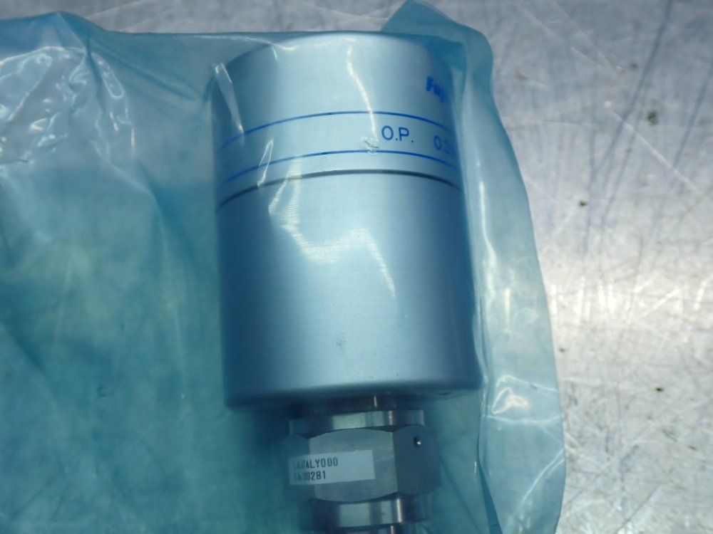 Fujikin High Pressure Bellows Valve - Fp-ubf-916-6.35