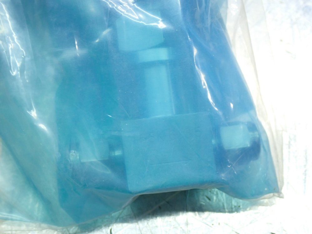 Fujikin High Pressure Bellows Valve - Fp-ubf-916-6.35