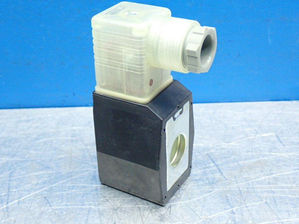 Ckd Direct-acting 2-port Solenoid Valve - Ab41-02-7-02h