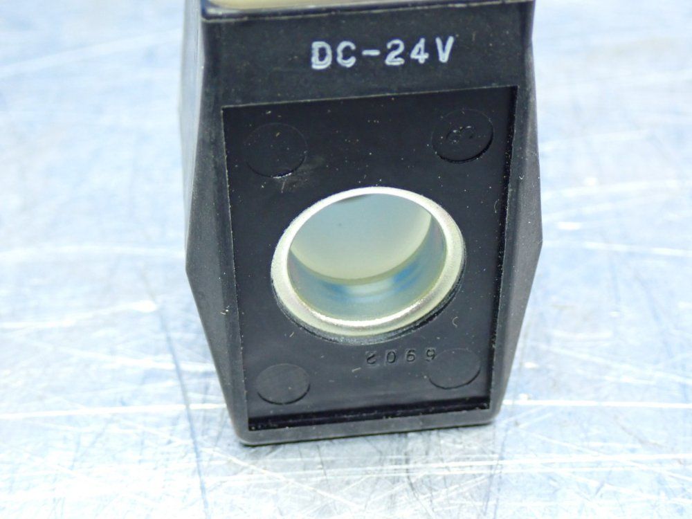 Ckd Direct-acting 2-port Solenoid Valve - Ab41-02-7-02h