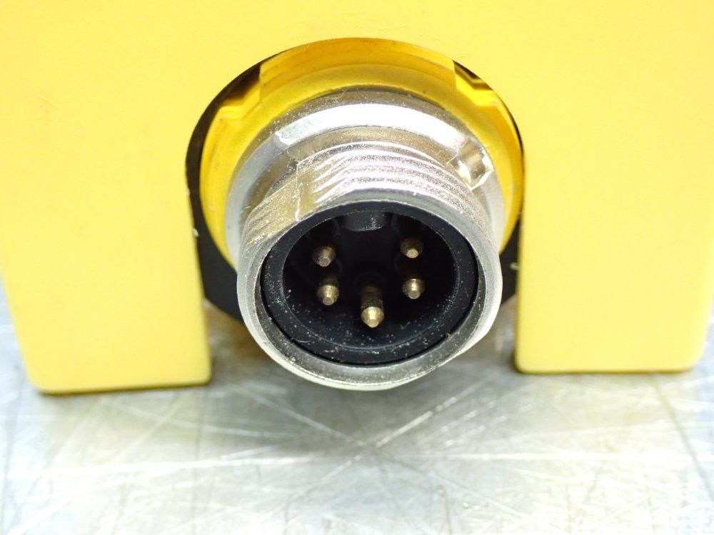 Banner Stb-series Safety Touch Button - 64191