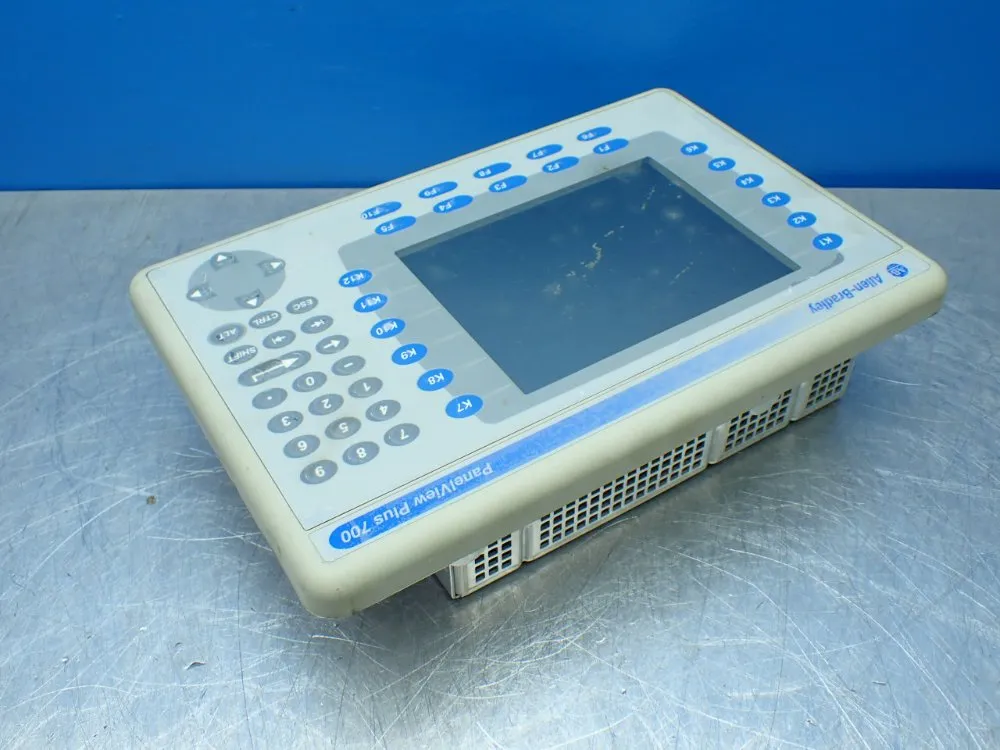 Allen-bradley Panelview Plus 700 Operator Panel - 2711p-b7c4d1