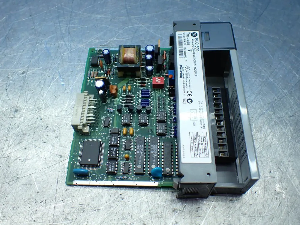 Allen-bradley Slc 500 Combination I/o Module - 1746-ni04i