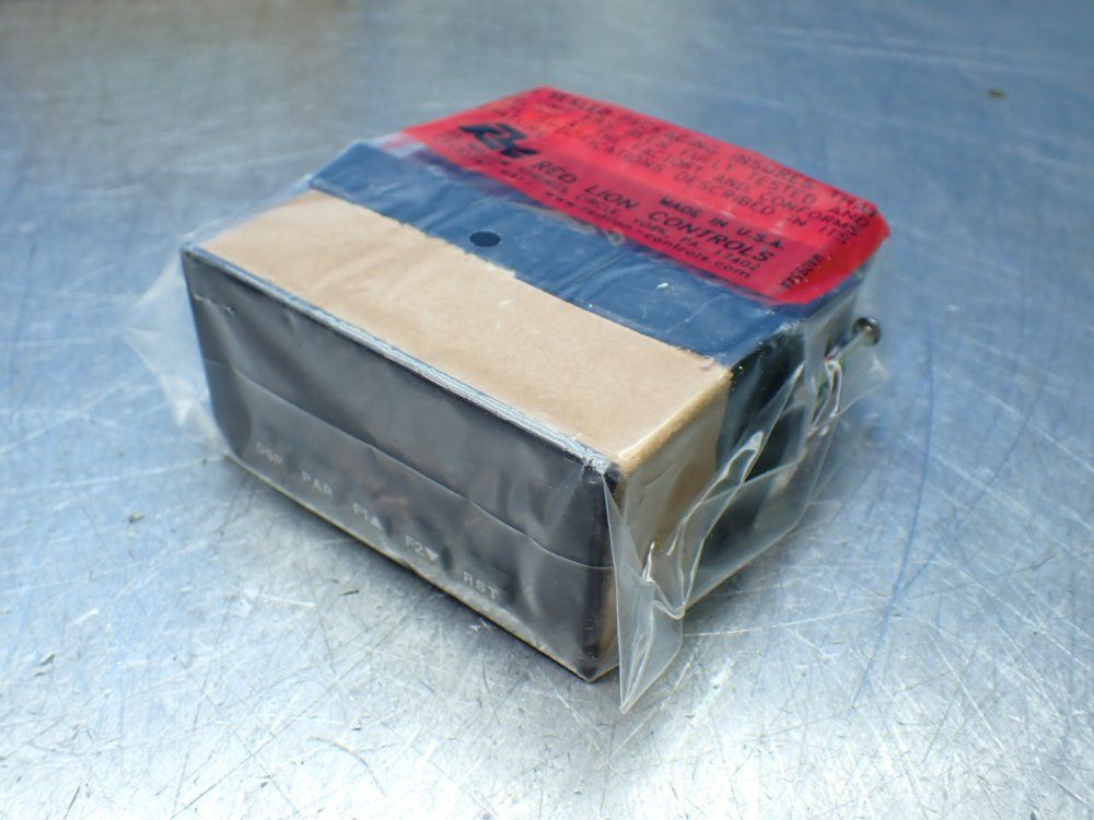 Red Lion Controls Dc Volt/current Input Panel Meter - Paxd0010