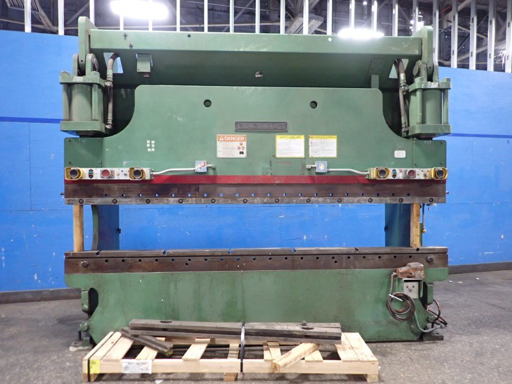 Cincinnati 175 Ton X 143 3/4" Press Brake - 175 Cb X 10 Ft