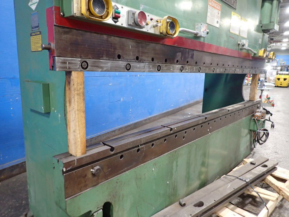 Cincinnati 175 Ton X 143 3/4" Press Brake - 175 Cb X 10 Ft