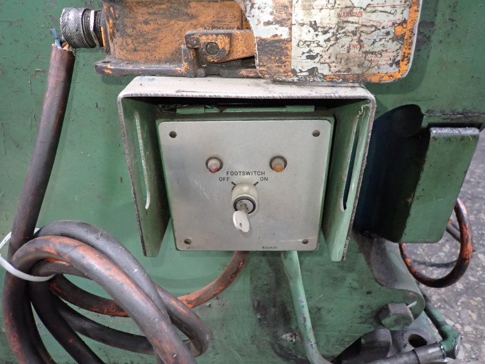 Cincinnati 175 Ton X 143 3/4" Press Brake - 175 Cb X 10 Ft