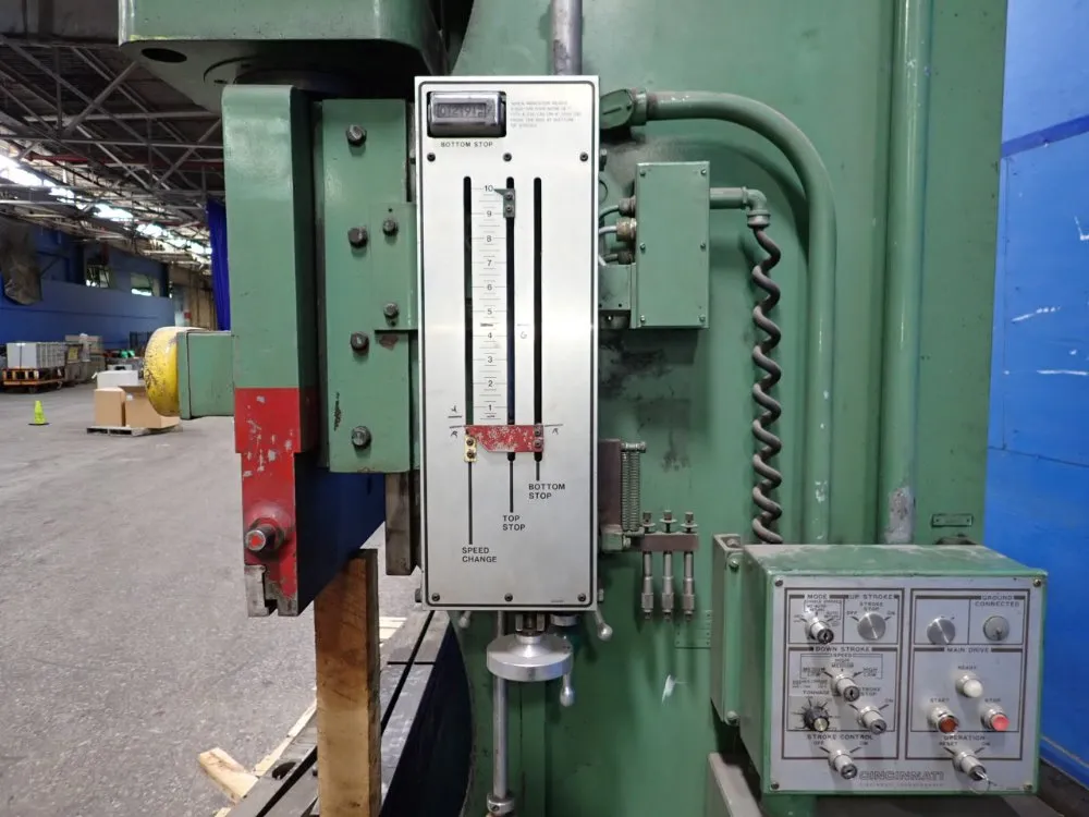 Cincinnati 175 Ton X 143 3/4" Press Brake - 175 Cb X 10 Ft