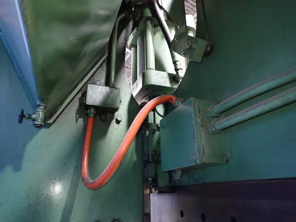 Cincinnati 175 Ton X 143 3/4" Press Brake - 175 Cb X 10 Ft